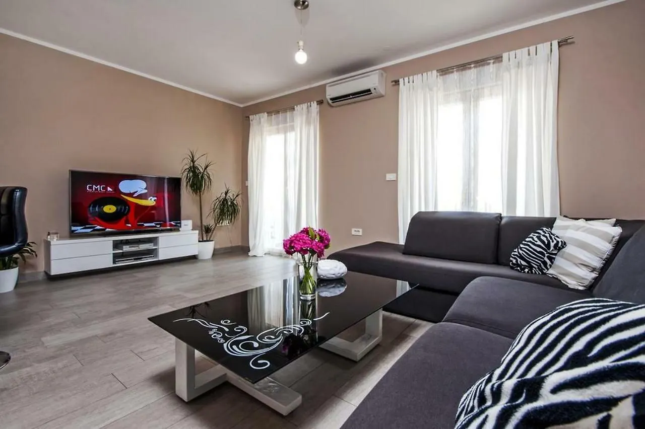 Apartments Babo Rovinj 0*,