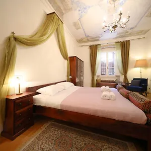 petrizio-palace.hotelinzadar.com/